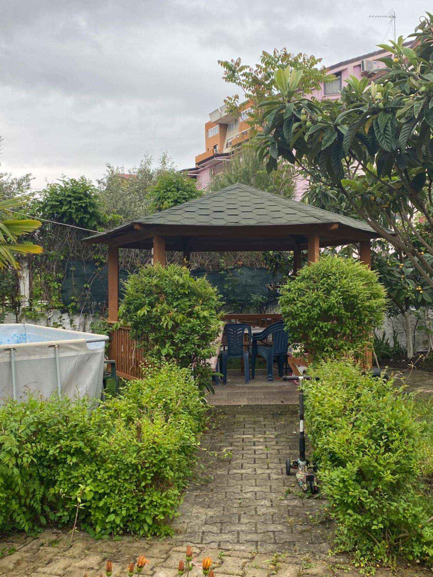 Vila M Vera Durrës Exterior foto